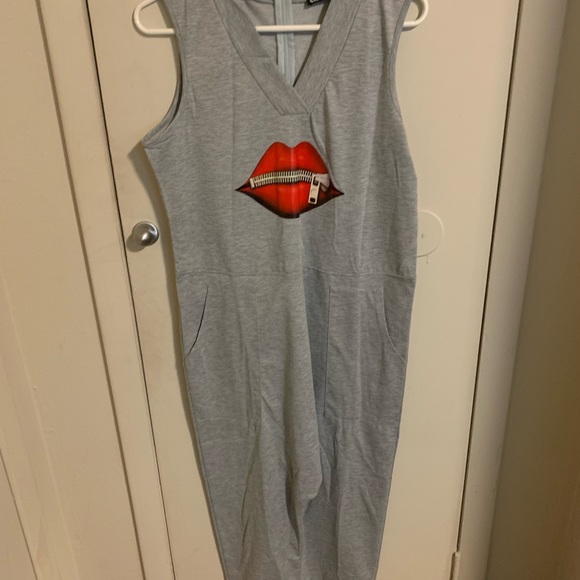 Jumpsuit - Picture 5 of 5